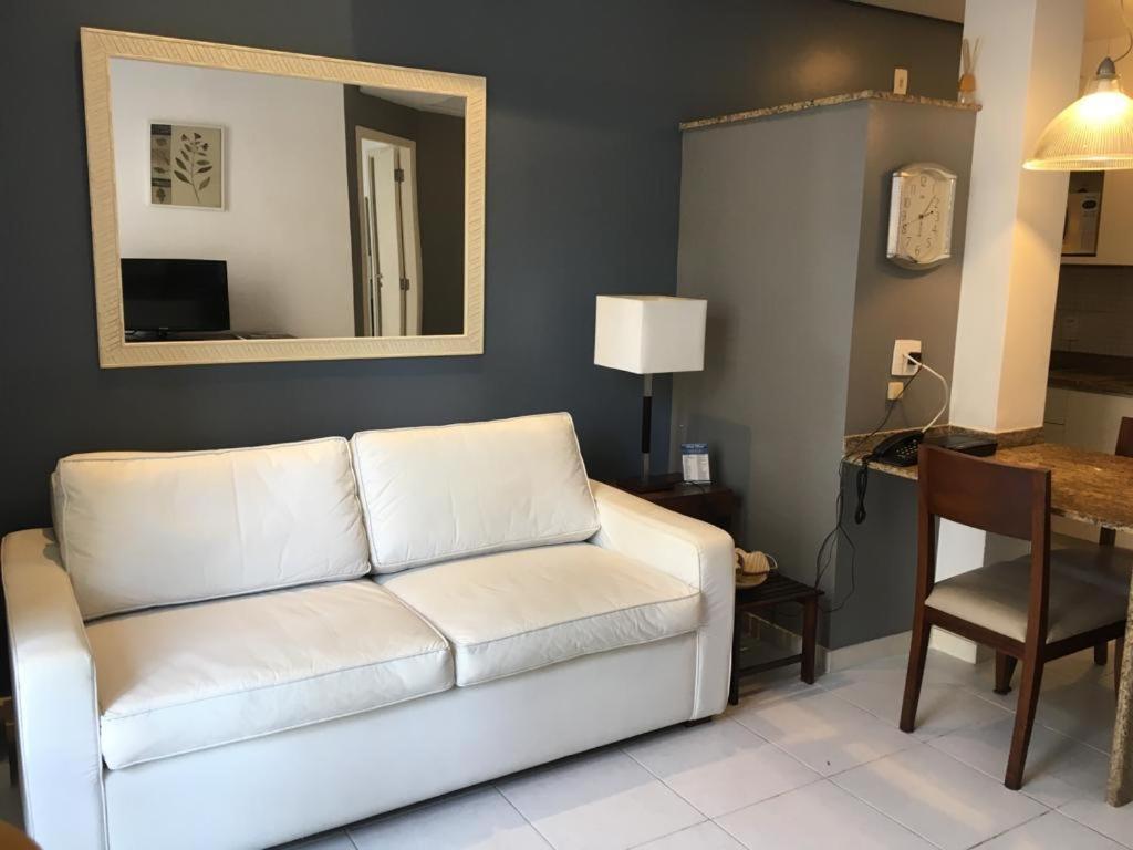 One-Bedroom Apartment without View Balcony
